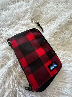 Kavu Red & Black Buffalo Plaid Zip Wristlet